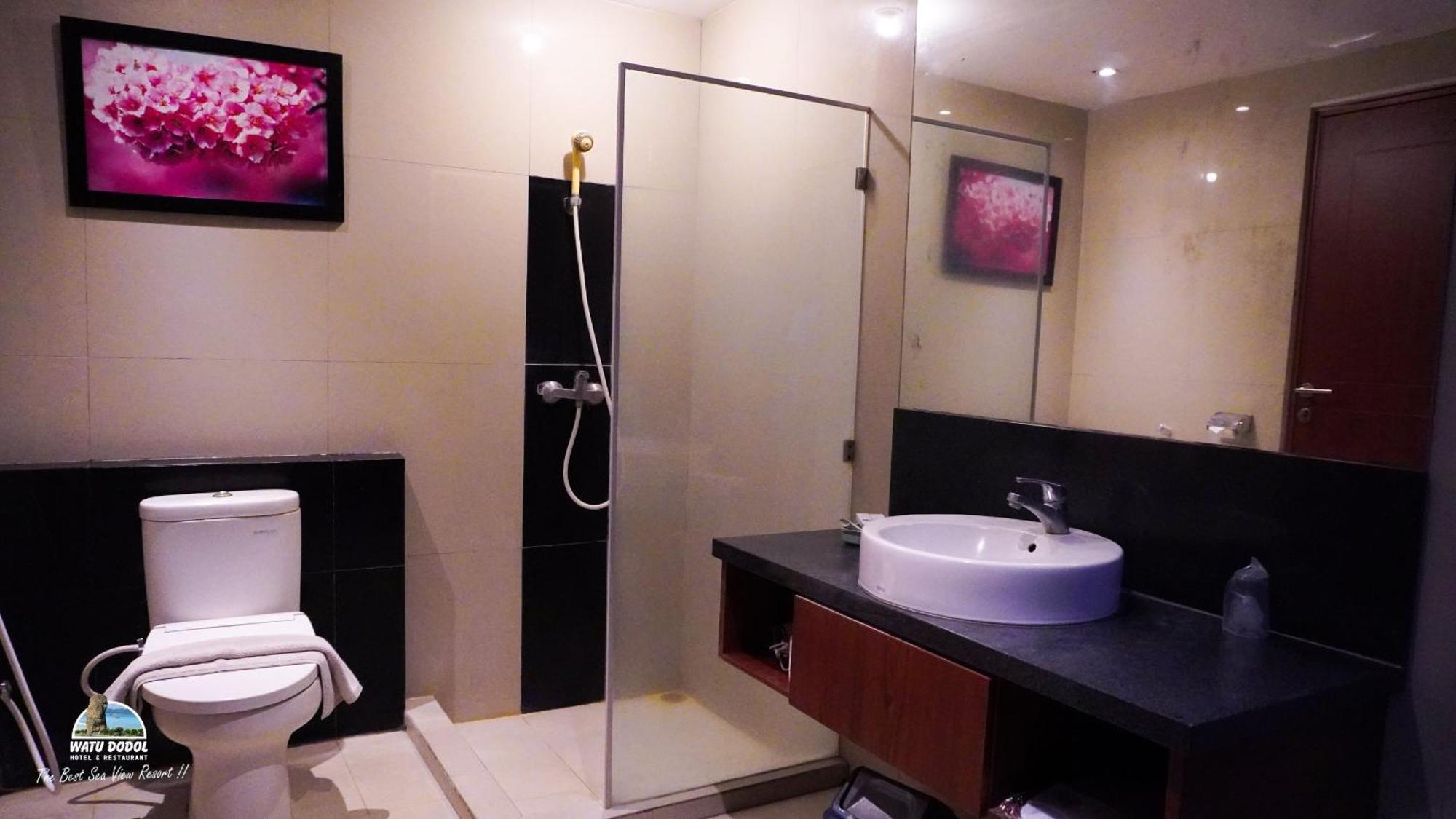 Watu Dodol Hotel & Restaurant Banyuwangi  Ngoại thất bức ảnh